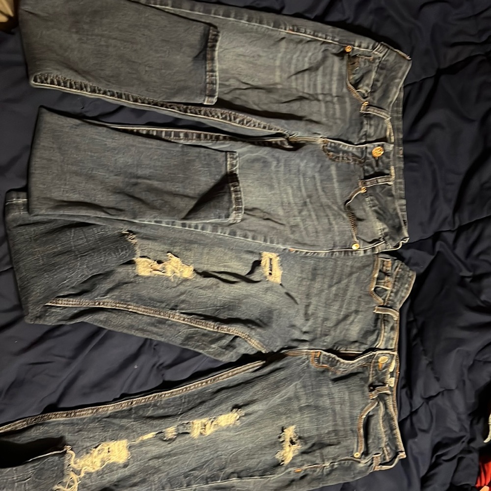 3 pairs of jeans